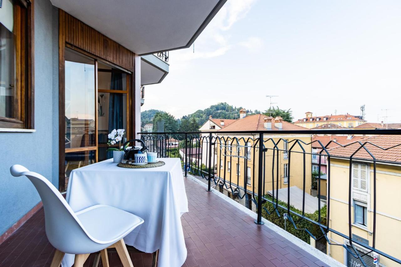 Blue Wave Apartment Arona - Lago Maggiore Eksteriør bilde