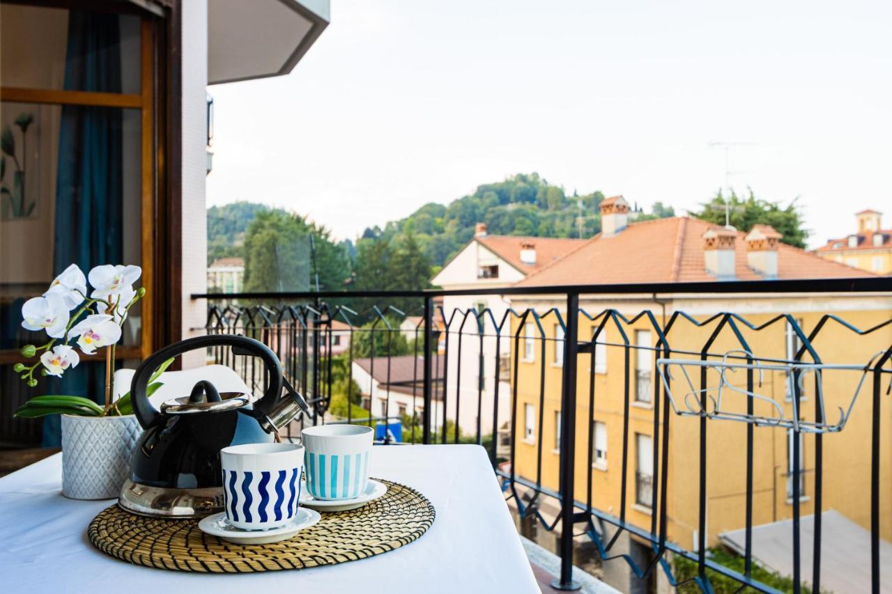 Blue Wave Apartment Arona - Lago Maggiore Eksteriør bilde