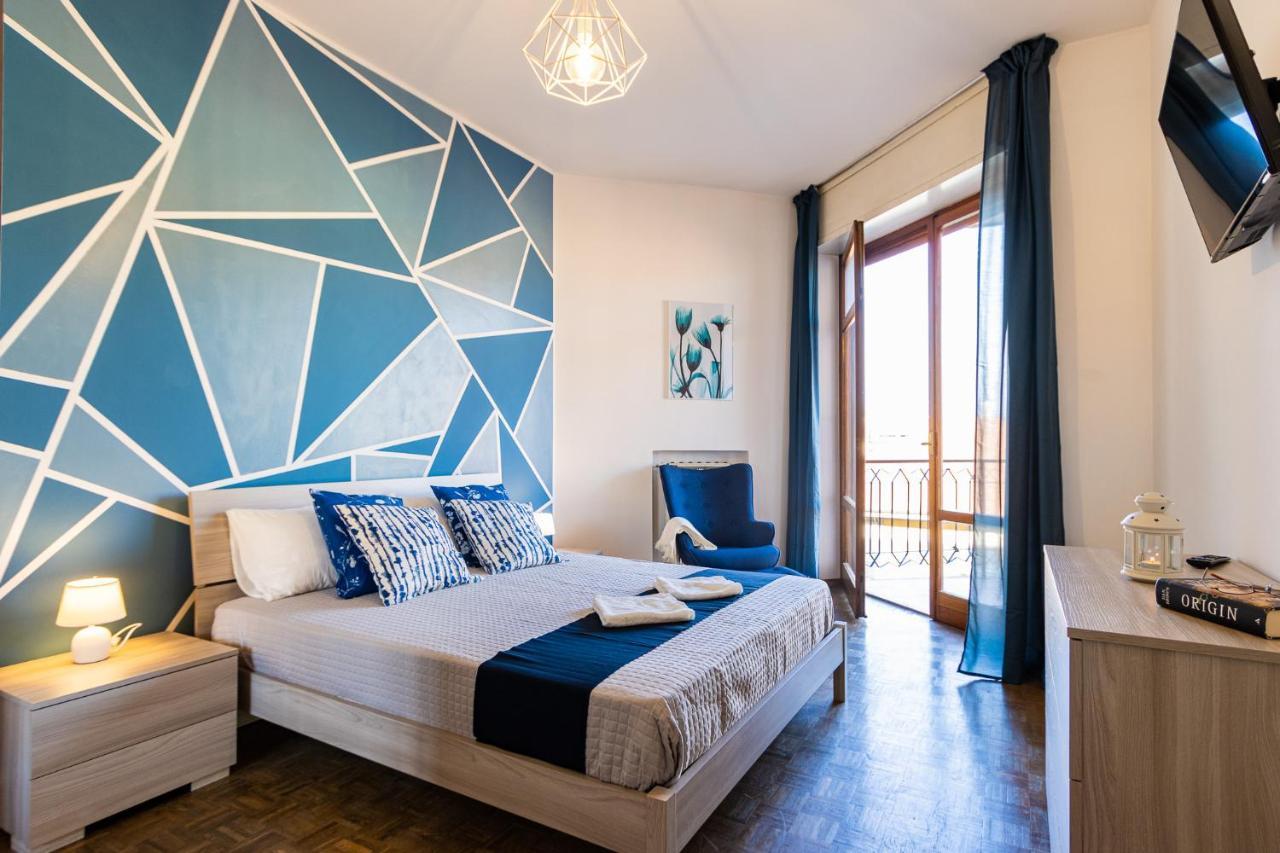 Blue Wave Apartment Arona - Lago Maggiore Eksteriør bilde